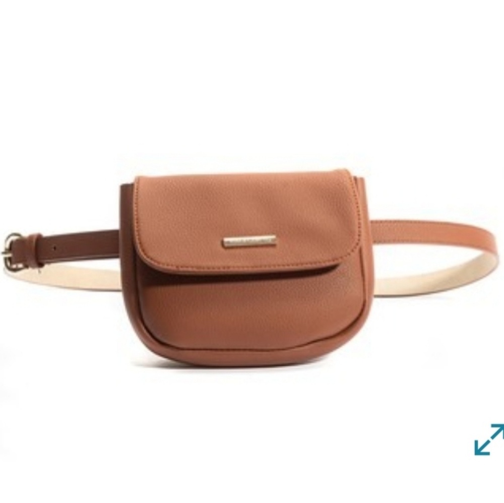 VINCE CAMUTO Pebble Grain Skinny Belt Bag XL-Brown